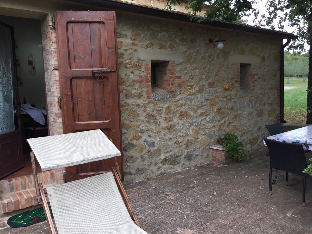 Agriturismo Torrenieri Da Alessandro Pienza Exterior photo